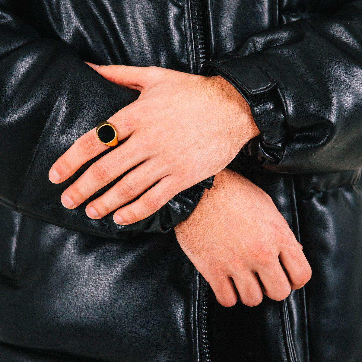 Anel Masculino Dourado Empty