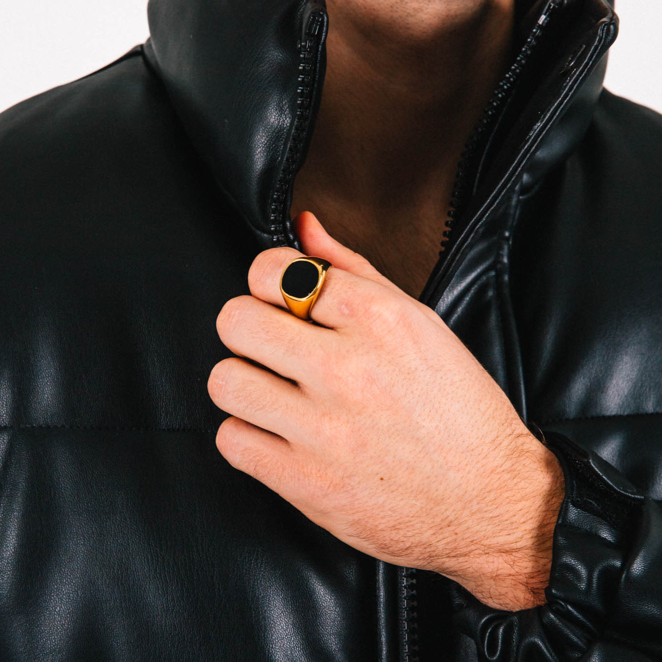 Anel Masculino Dourado Empty