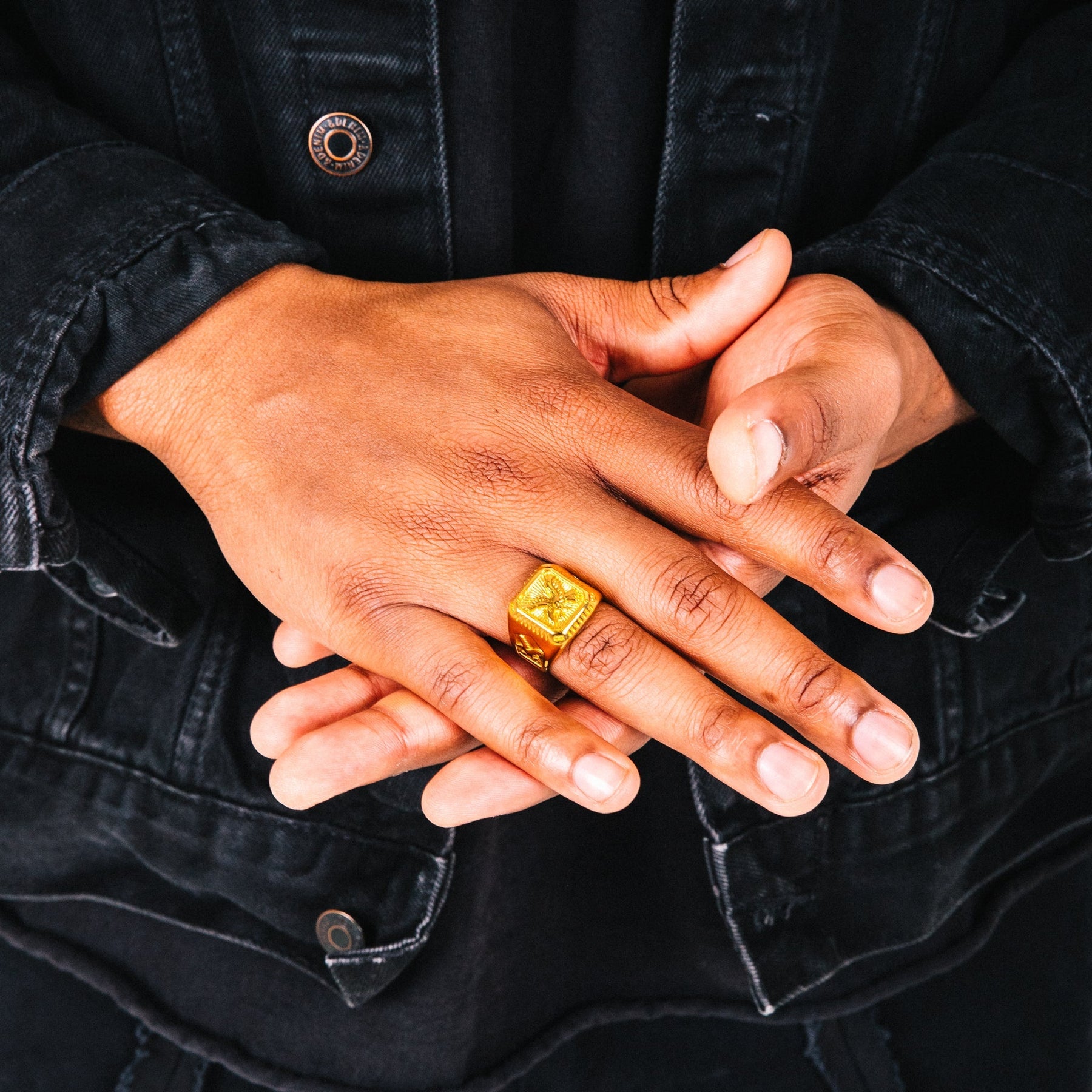 Anel Masculino Dourado Mafia