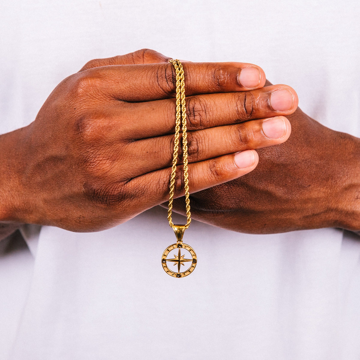 Navius (Gold)