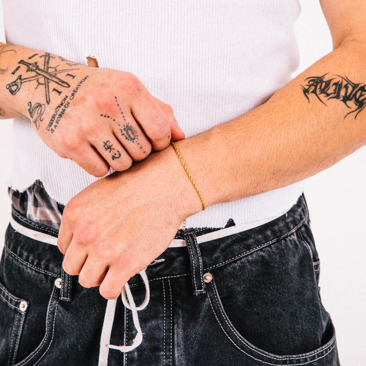 Pulseira Masculina Dourada Avent